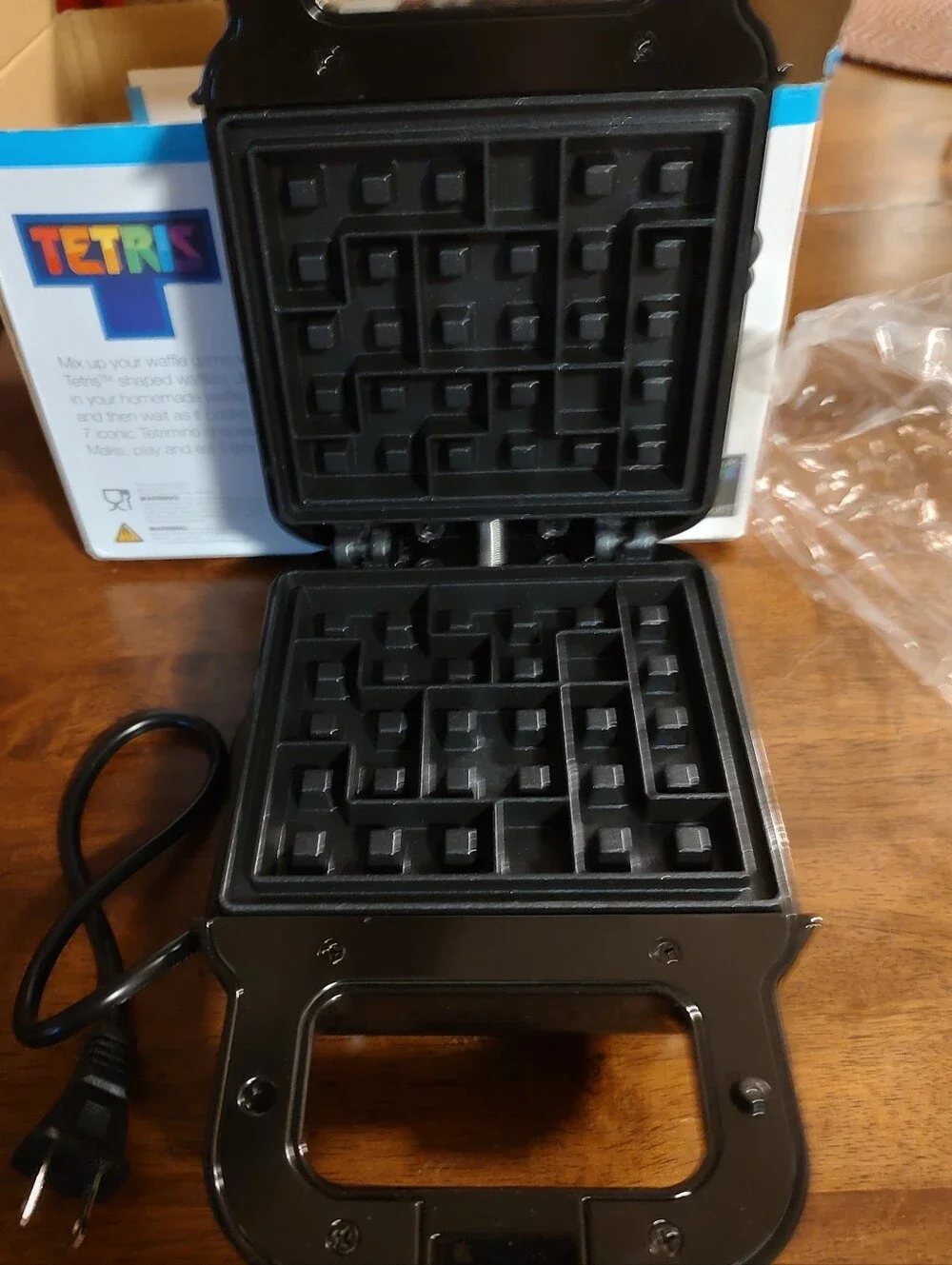 Tetrimino Waffle Maker - Black and Multicolor